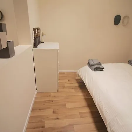 2 Ch Avec Terrasse En Centre