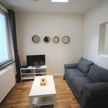 Daire 2 Ch Avec Terrasse En Centre *