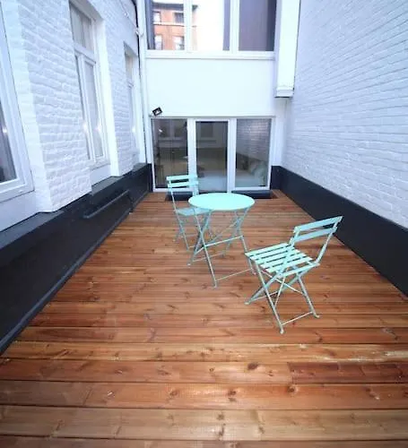 2 Ch Avec Terrasse En Centre